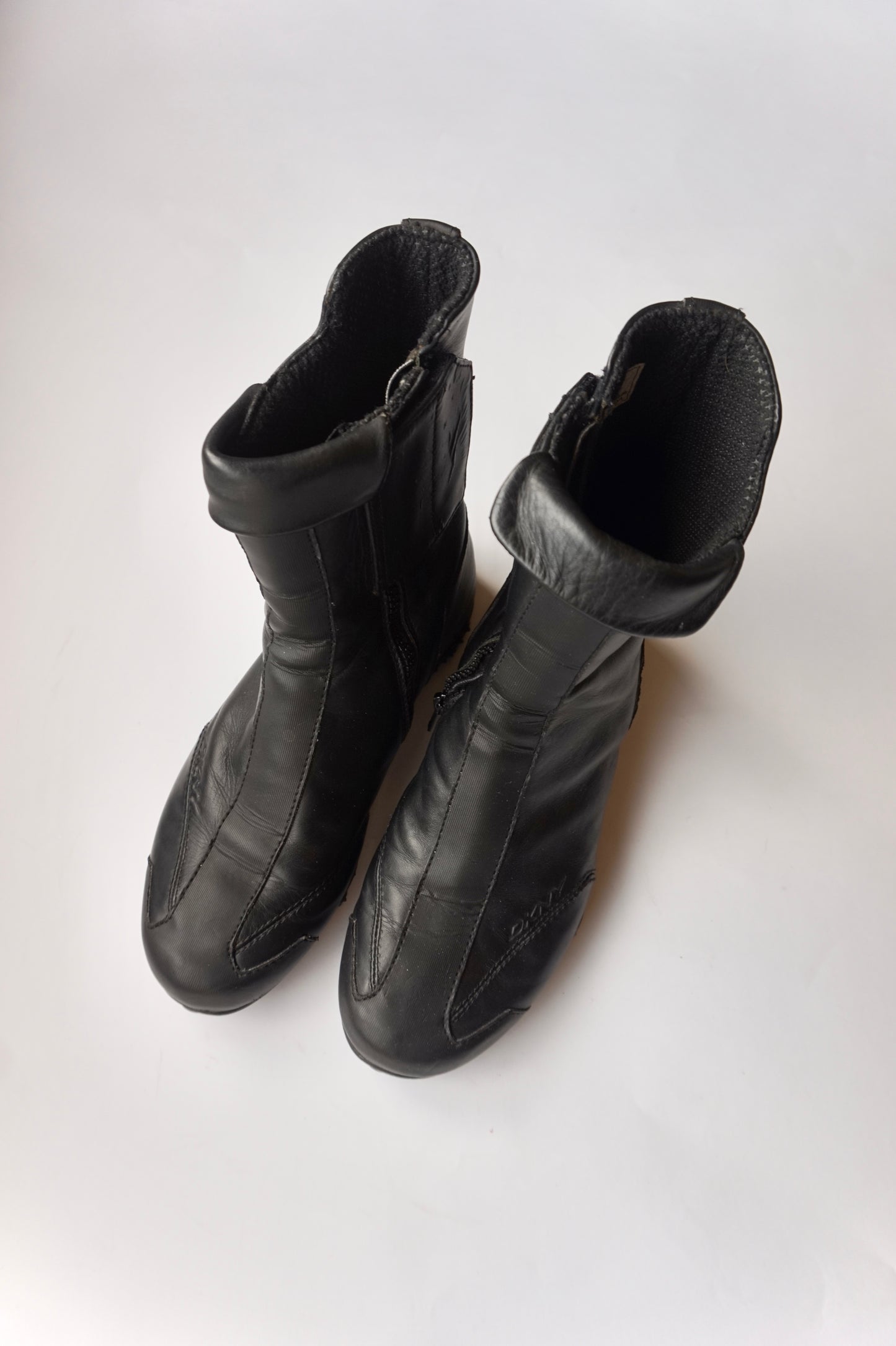 DKNY Leather Zip Boots US7