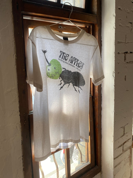 Number (N)ine the apples t shirt