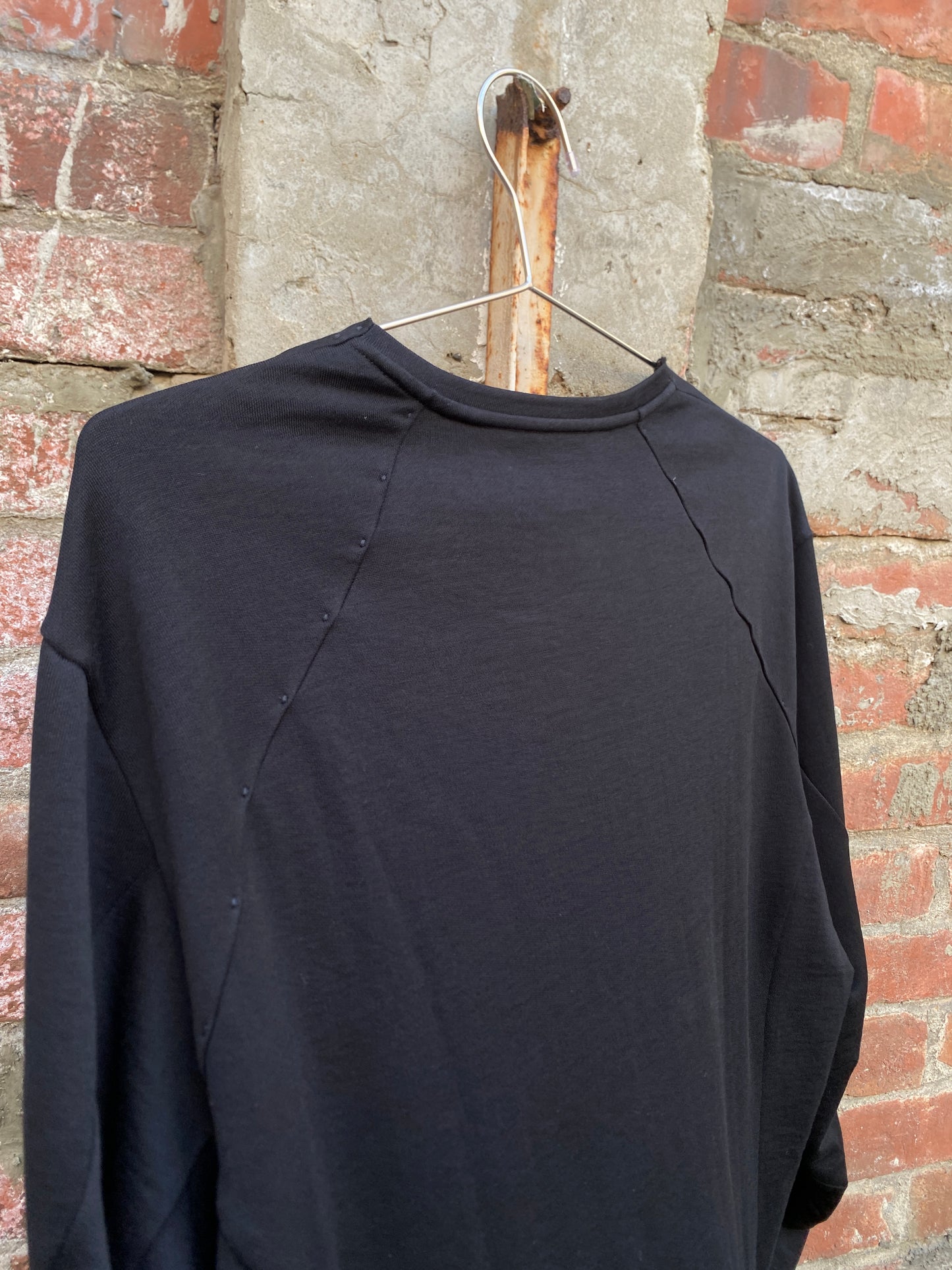 DEVOA Long Sleeve Soft Jersey