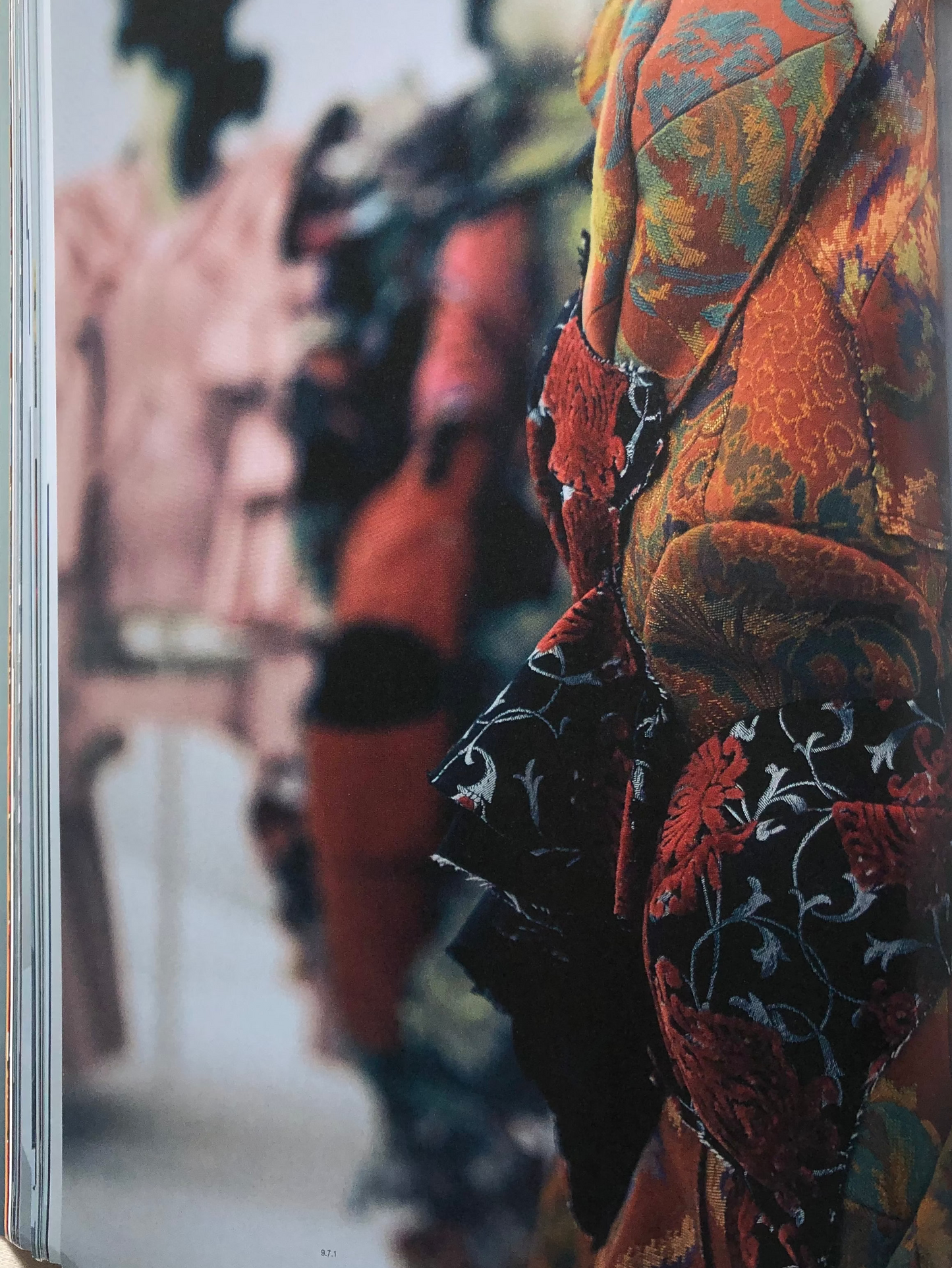 +81 Magazine Vol.76 | COMME des GARÇONS 20th Anniversary Issue