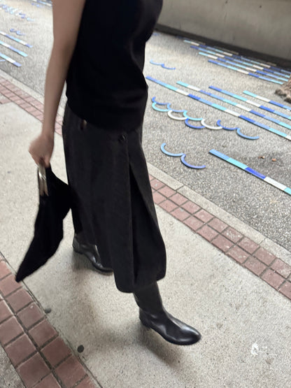 COMME des GARÇONS Structured Wool Pleated Midi Skirt