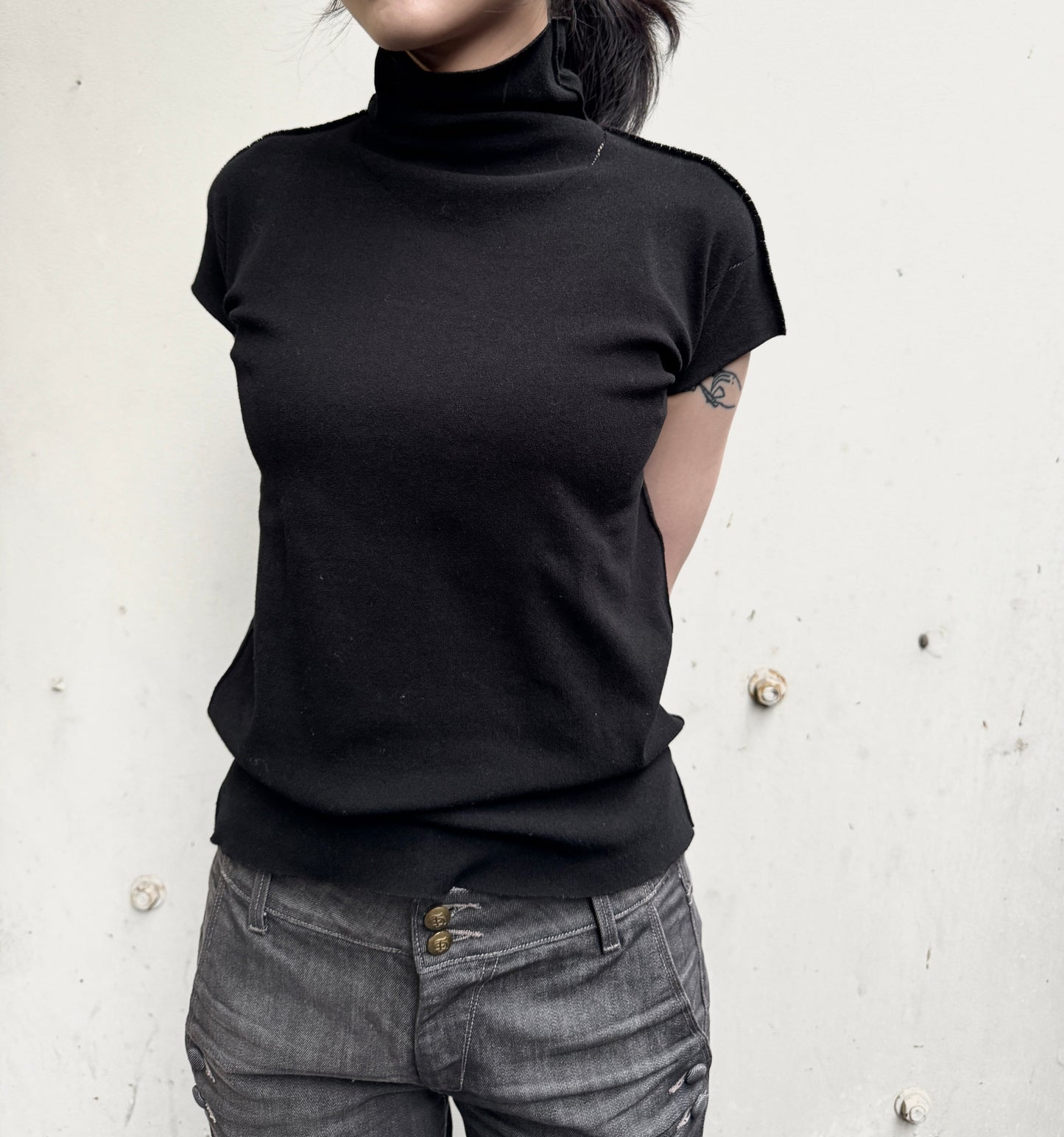ISSEY MIYAKE APOC SHORT SLEEVE TURTLENECK